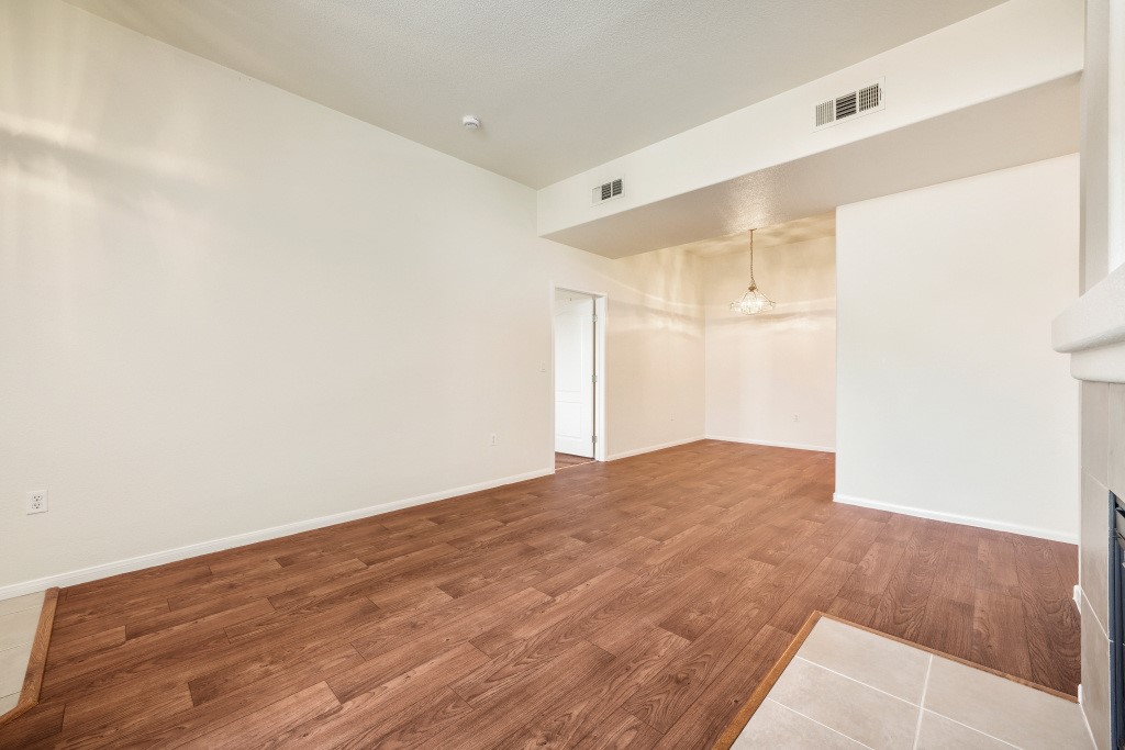 3544 Desert Cliff Street 103 Las Vegas NV 89129