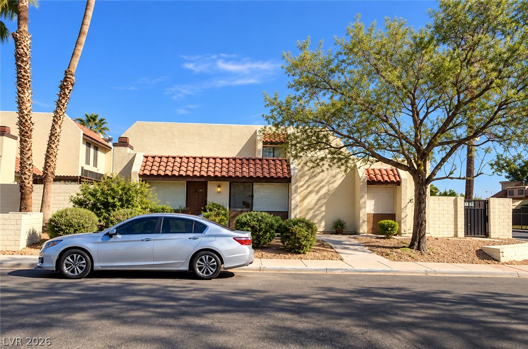 2200 Venus Avenue B North Las Vegas NV 89030