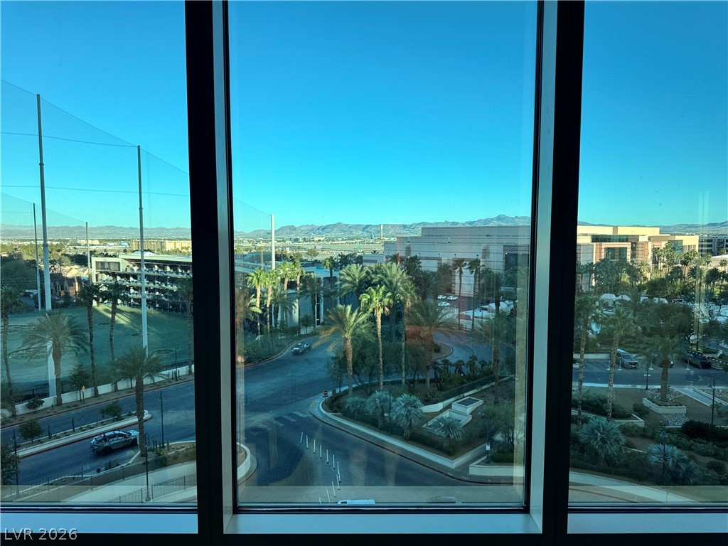 135 East Harmon Avenue 06716 Las Vegas NV 89109