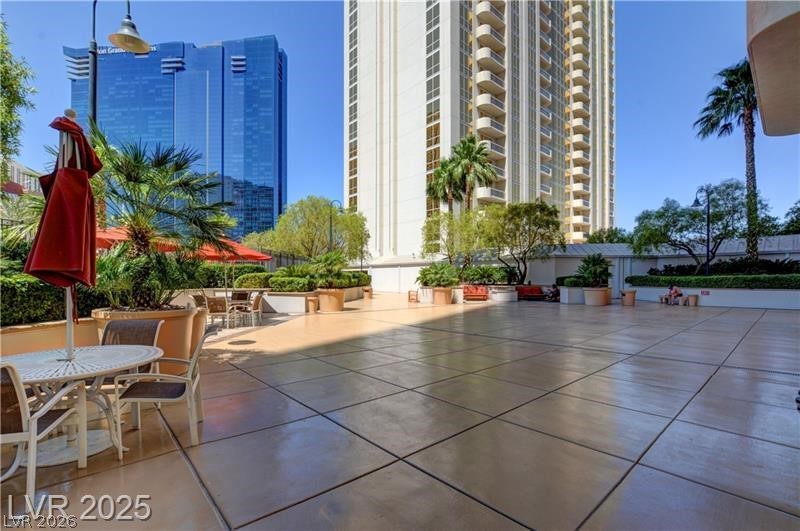 135 East Harmon Avenue 06716 Las Vegas NV 89109