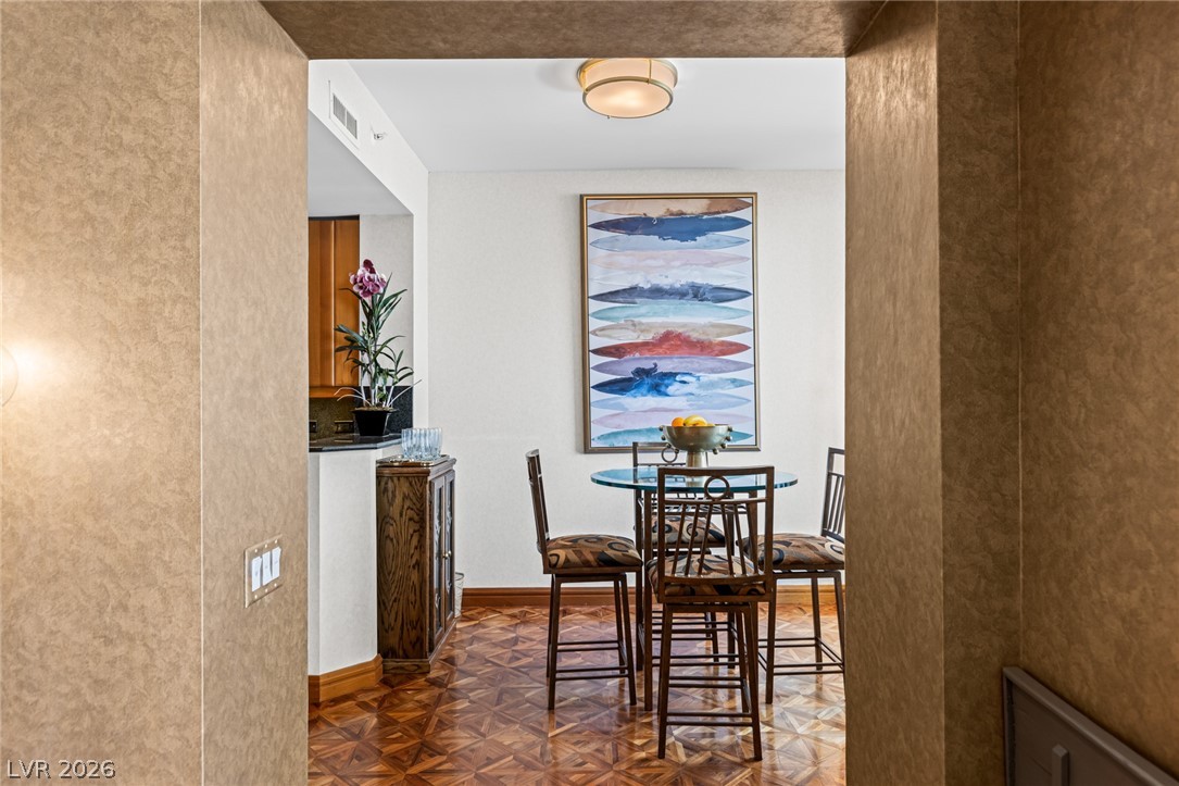 2877 Paradise Road 504 Las Vegas NV 89109