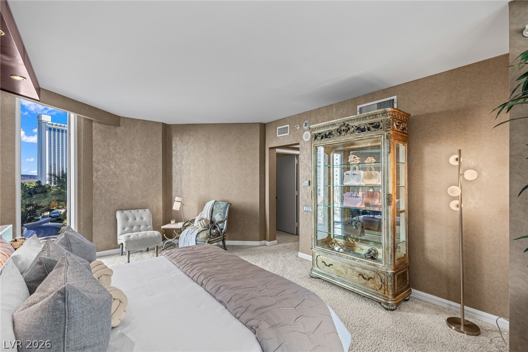 2877 Paradise Road 504 Las Vegas NV 89109