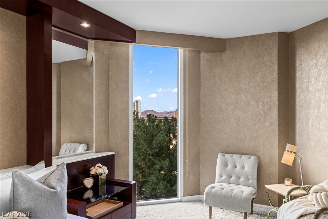 2877 Paradise Road 504 Las Vegas NV 89109