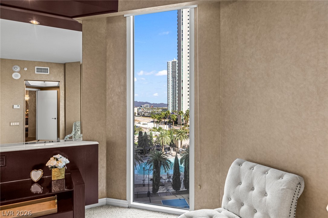2877 Paradise Road 504 Las Vegas NV 89109