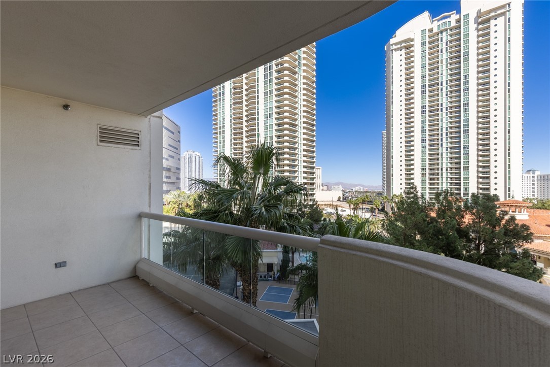 2877 Paradise Road 504 Las Vegas NV 89109