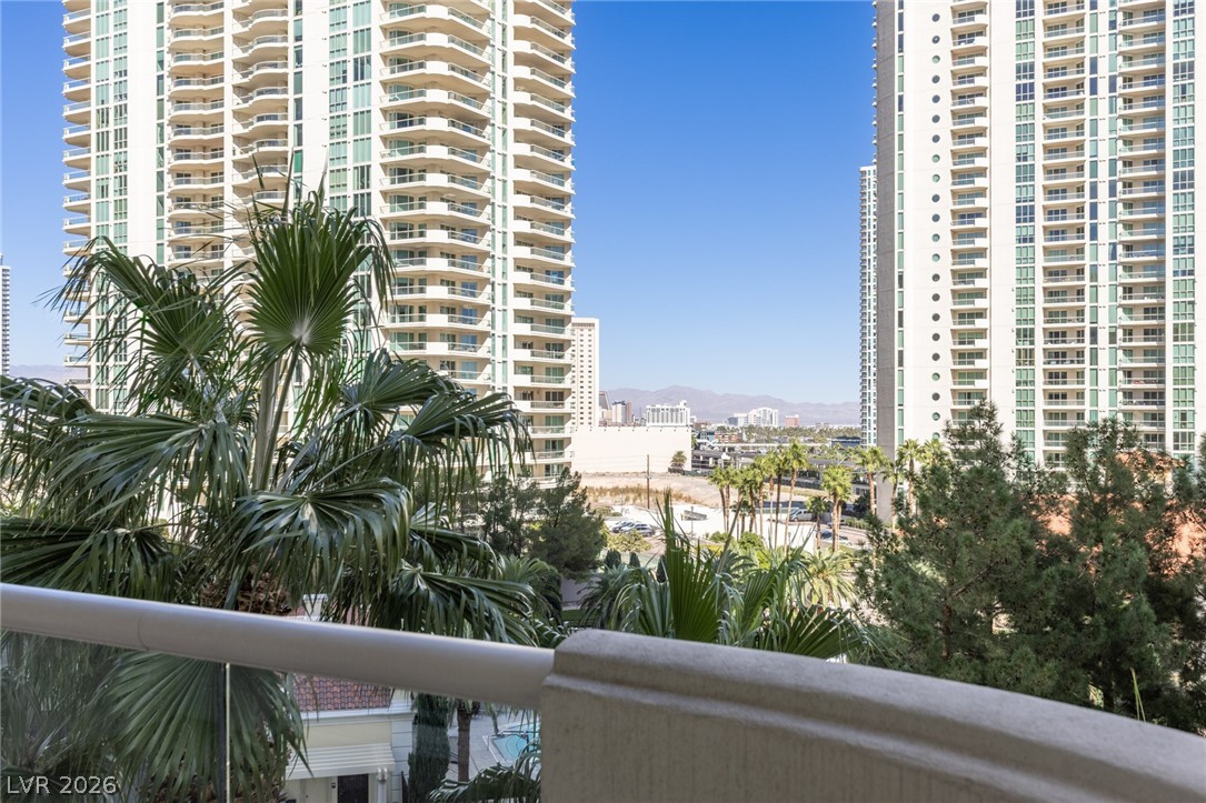 2877 Paradise Road 504 Las Vegas NV 89109
