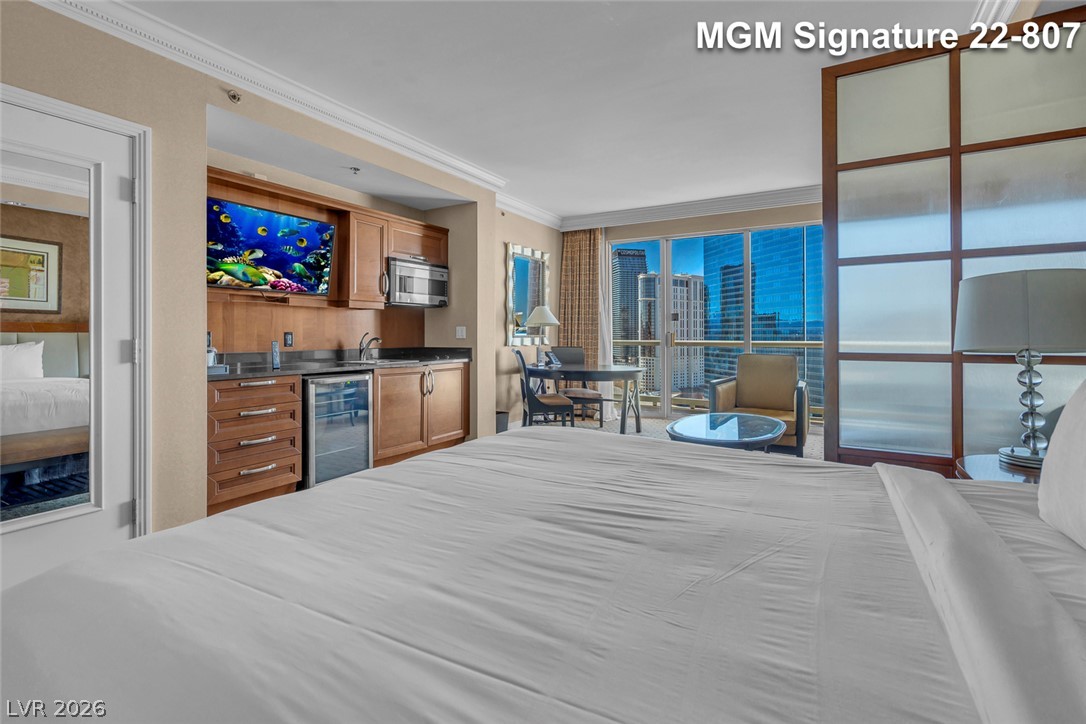 125 East Harmon Avenue 2207 Las Vegas NV 89109