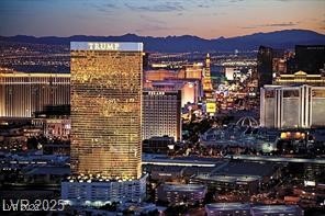 2000 North Fashion Show Drive 4703 Las Vegas NV 89109