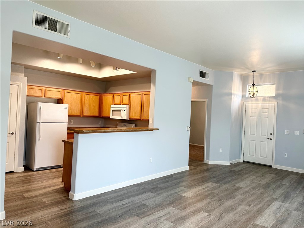 3480 Cactus Shadow Street 103 Las Vegas NV 89129