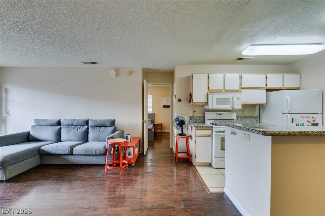 2200 South Fort Apache Road 1057 Las Vegas NV 89117