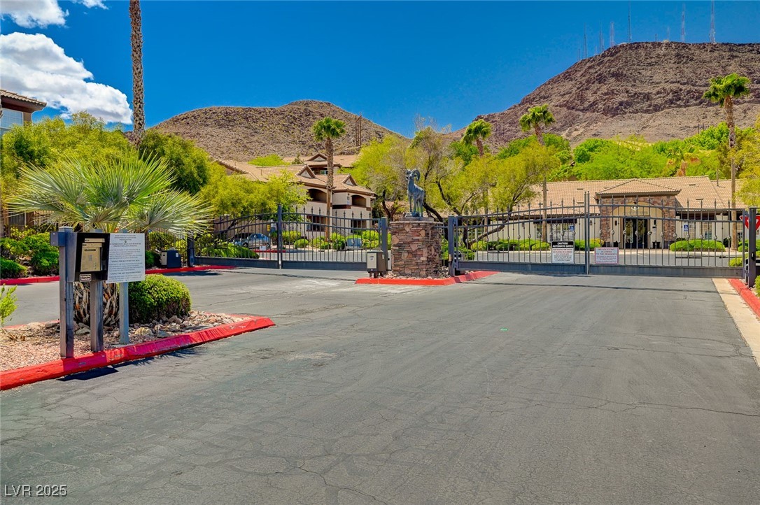231 West Horizon Ridge Parkway 2117 Henderson NV 89012