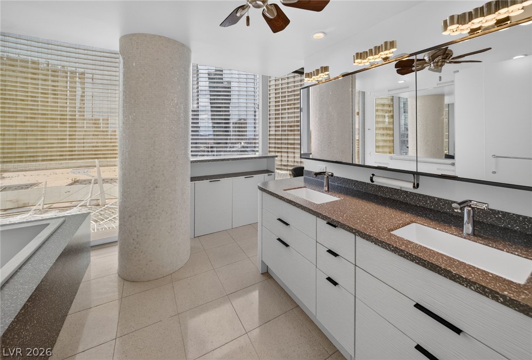 3726 Las Vegas Boulevard 1002 Las Vegas NV 89158
