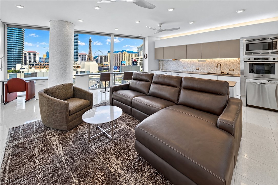 3726 Las Vegas Boulevard 1002 Las Vegas NV 89158