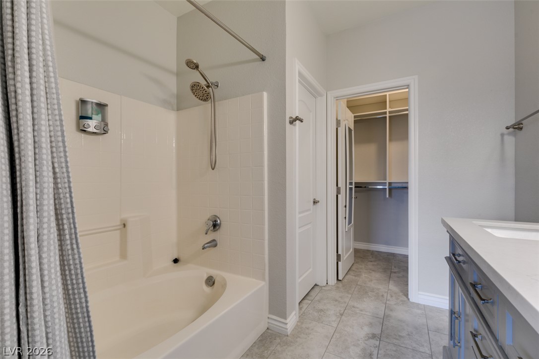 251 South Green Valley Parkway 3812 Henderson NV 89012