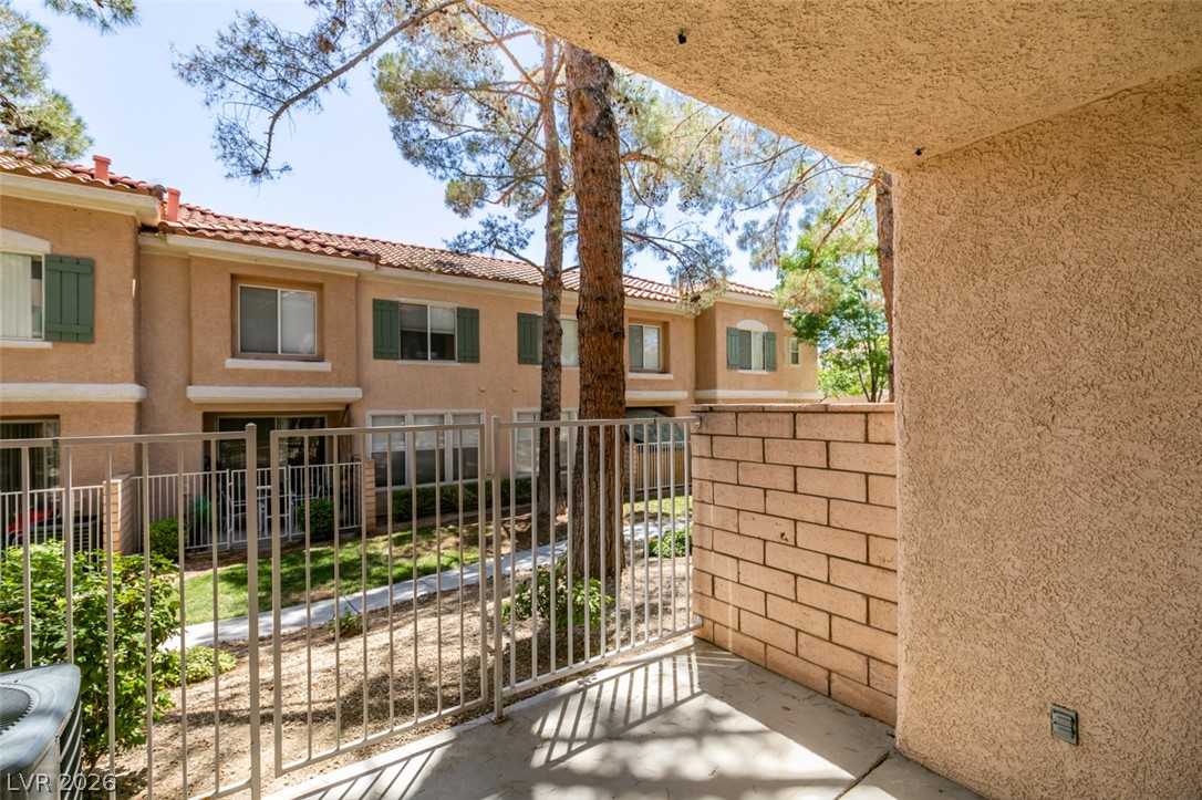 251 South Green Valley Parkway 3812 Henderson NV 89012