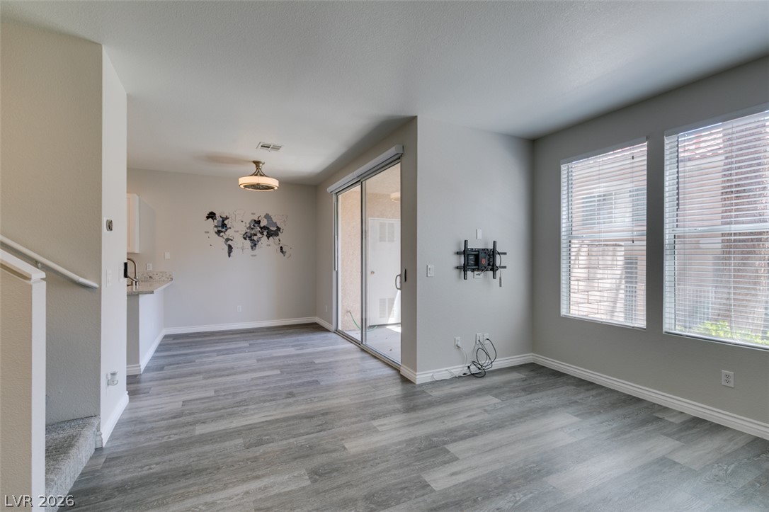 251 South Green Valley Parkway 3812 Henderson NV 89012