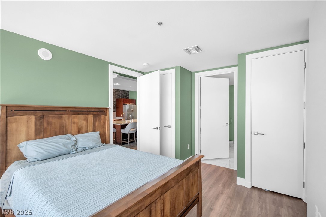 4471 Dean Martin Drive 2205 Las Vegas NV 89103