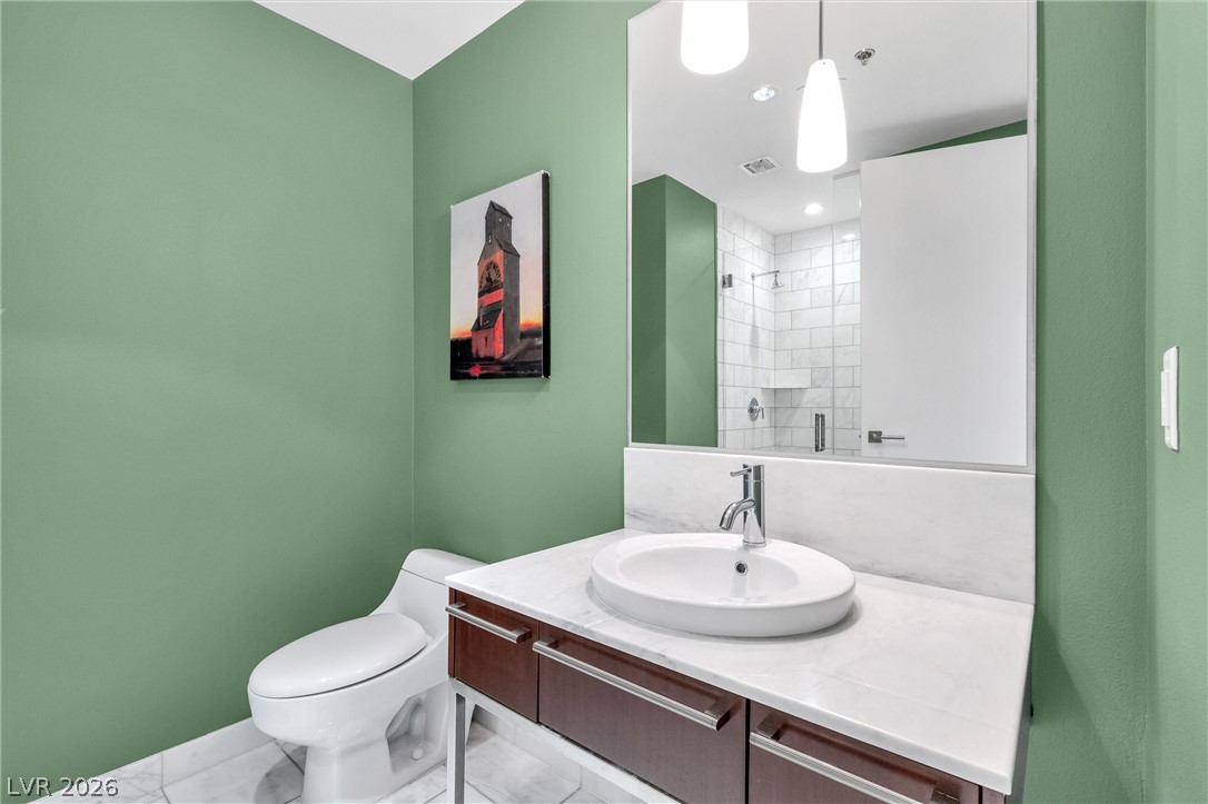 4471 Dean Martin Drive 2205 Las Vegas NV 89103