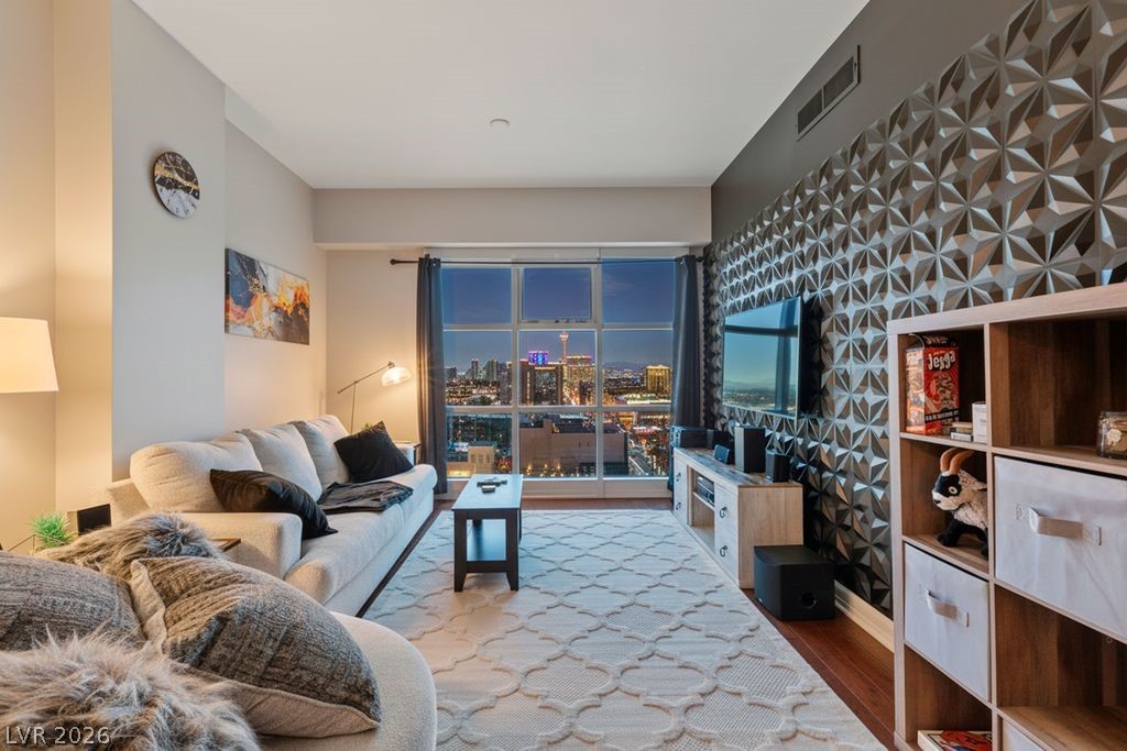 150 Las Vegas Boulevard 1608 Las Vegas NV 89101