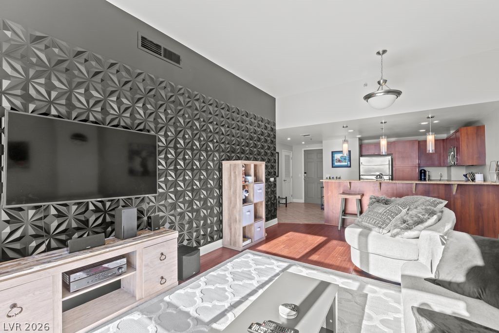 150 Las Vegas Boulevard 1608 Las Vegas NV 89101