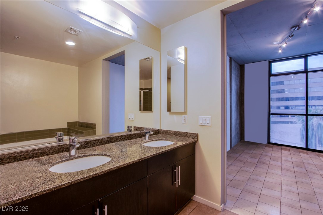 353 East Bonneville Avenue 471 Las Vegas NV 89101