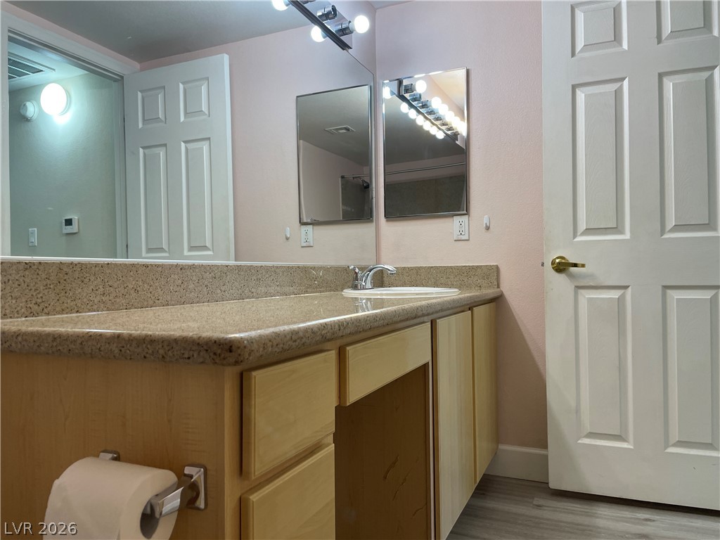 8000 Badura Avenue 2053 Las Vegas NV 89113