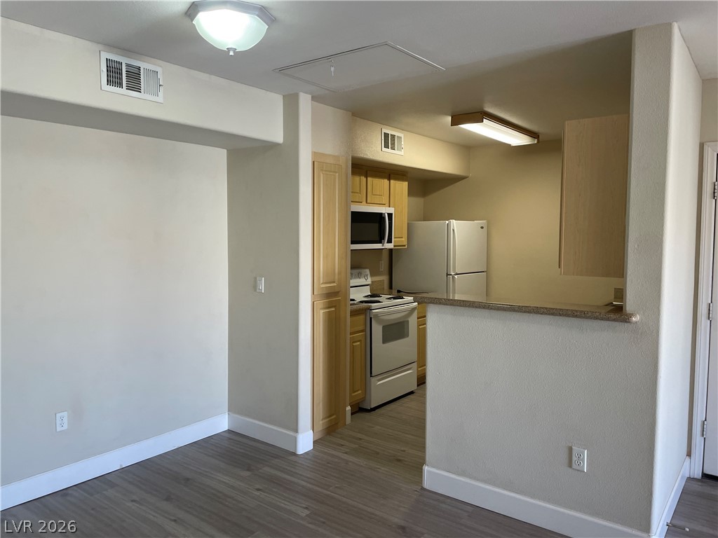 8000 Badura Avenue 2053 Las Vegas NV 89113