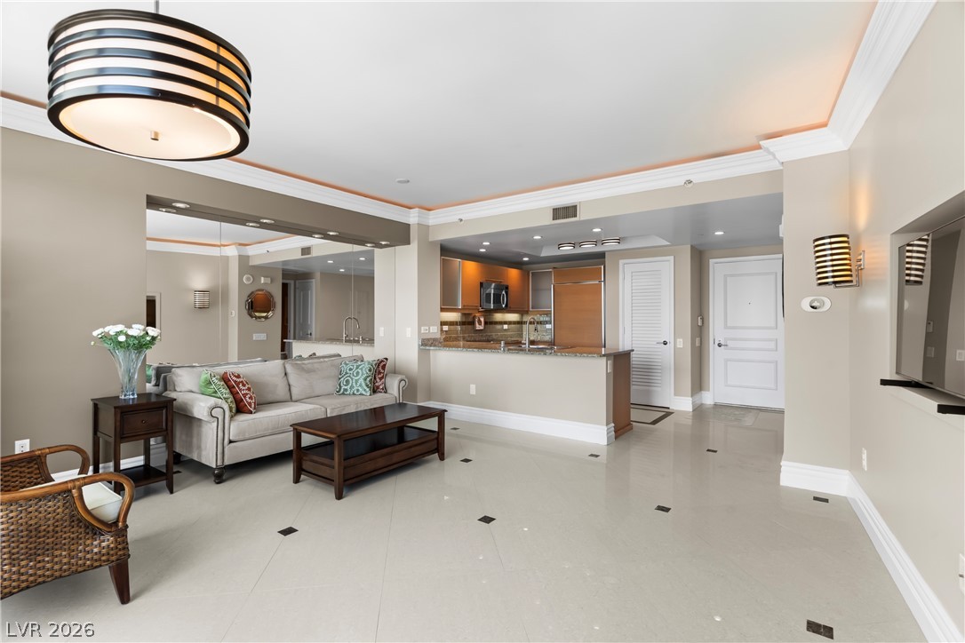 322 Karen Avenue 604 Las Vegas NV 89109