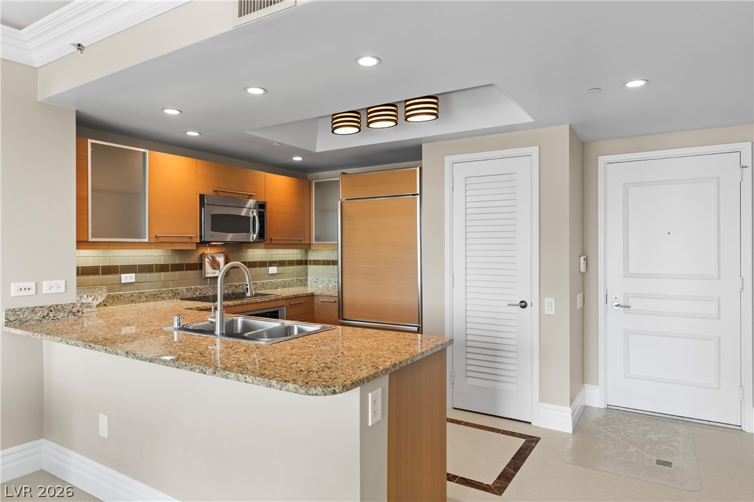 322 Karen Avenue 604 Las Vegas NV 89109