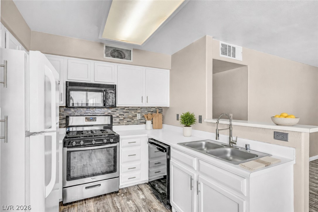 3060 Tarpon Drive 102 Las Vegas NV 89120