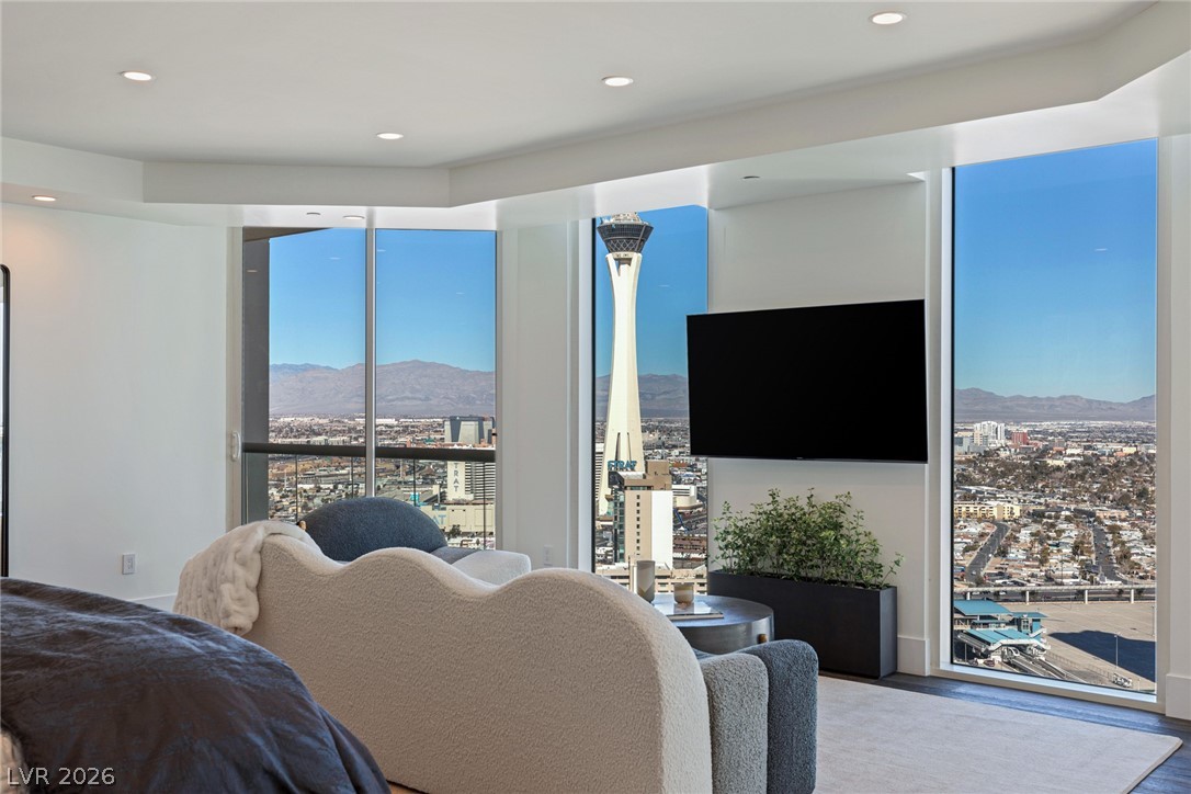 2747 Paradise Road 3101 Las Vegas NV 89109