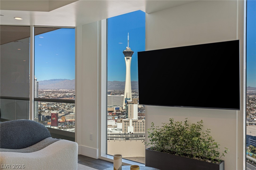 2747 Paradise Road 3101 Las Vegas NV 89109