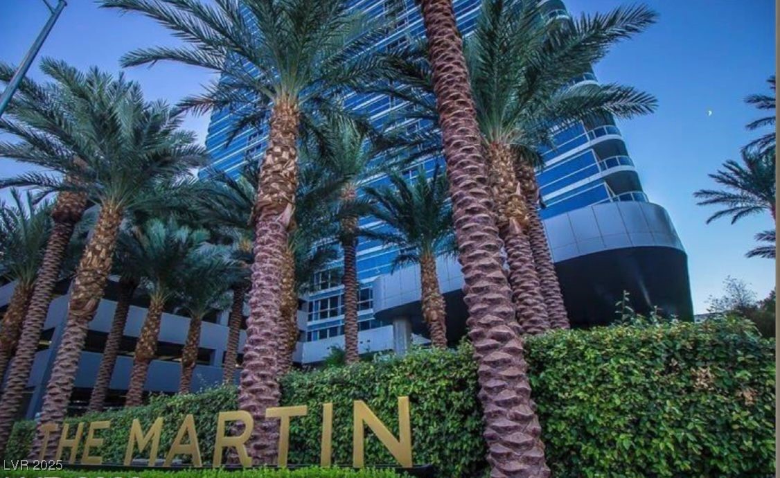 4471 Dean Martin Drive 606 Las Vegas NV 89103