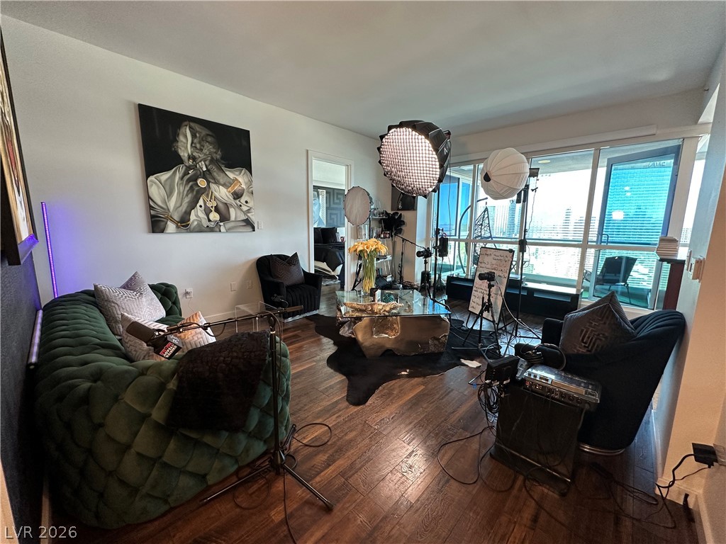 4575 Dean Martin Drive 2907 Las Vegas NV 89103