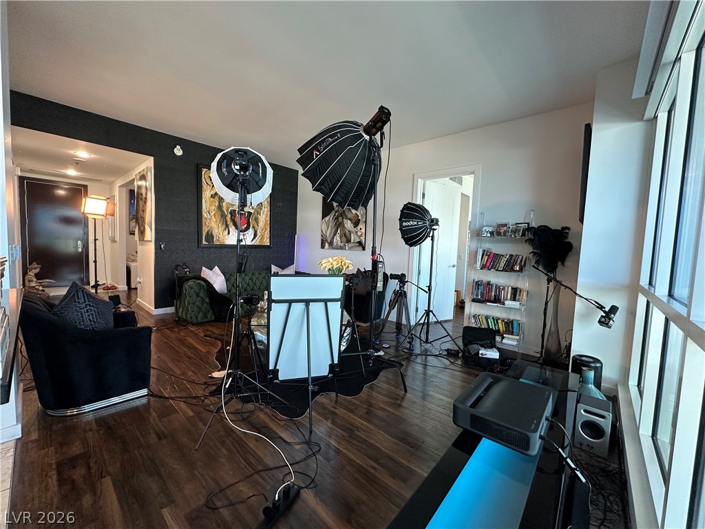 4575 Dean Martin Drive 2907 Las Vegas NV 89103