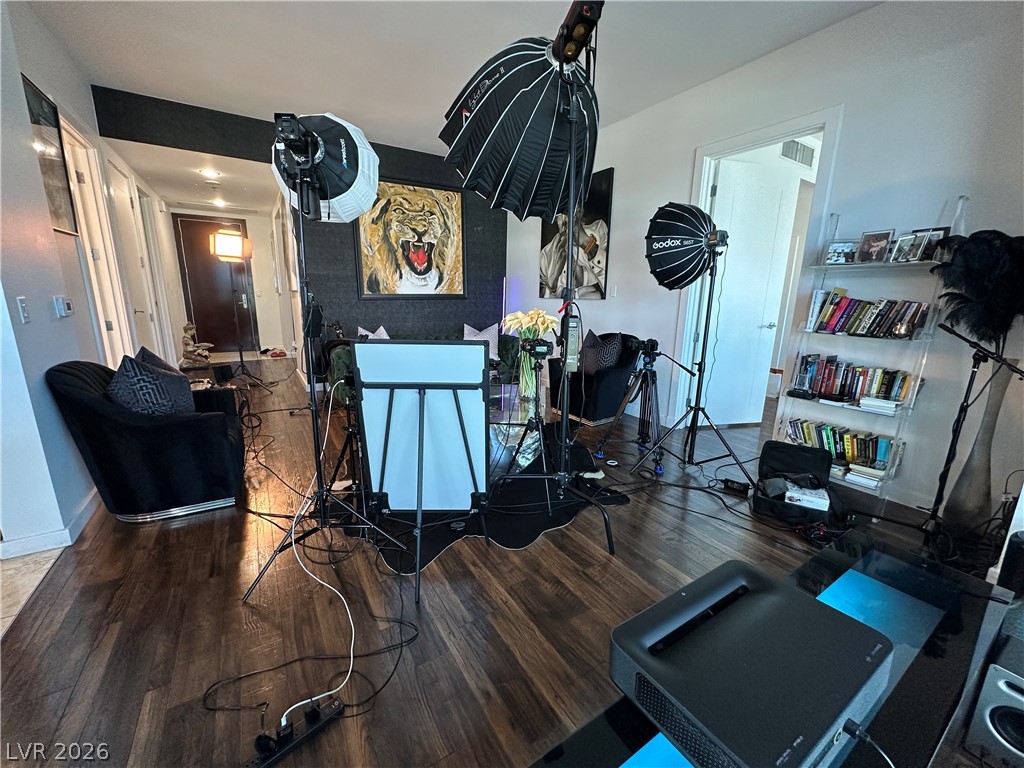 4575 Dean Martin Drive 2907 Las Vegas NV 89103