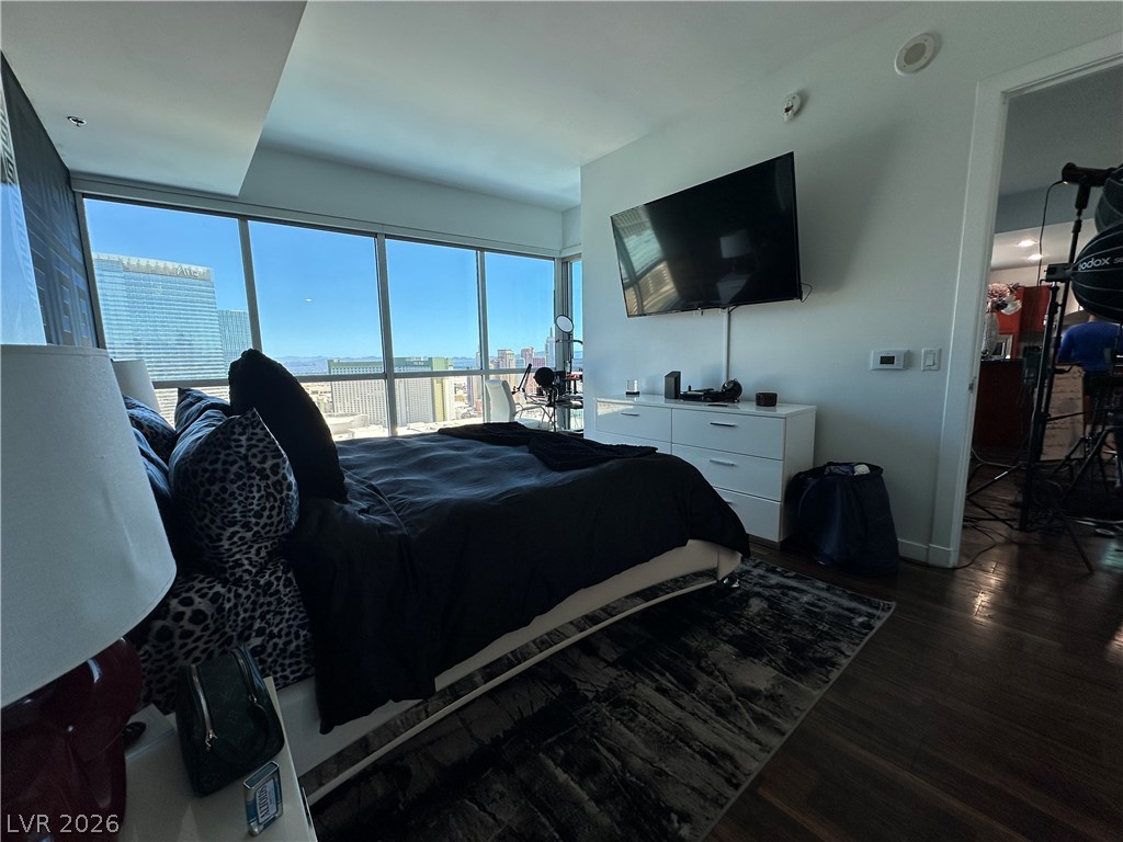 4575 Dean Martin Drive 2907 Las Vegas NV 89103