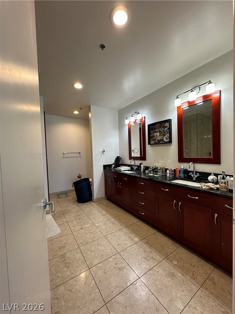 4575 Dean Martin Drive 2907 Las Vegas NV 89103