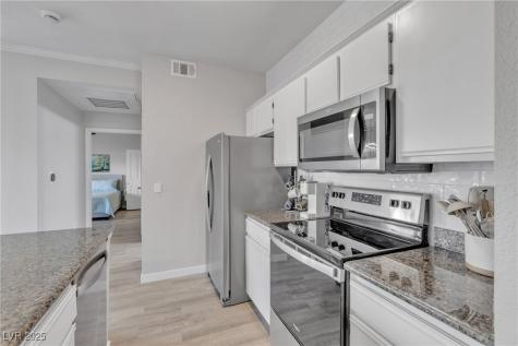 2900 Sunridge Heights Parkway 1916 Henderson NV 89052