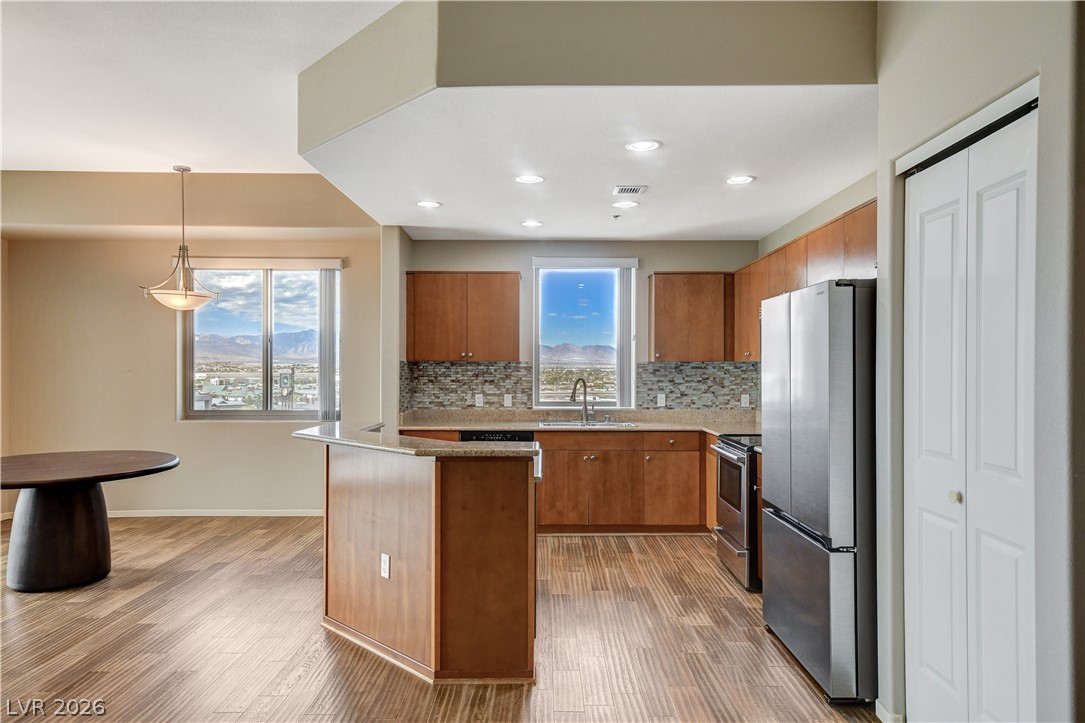 8255 Las Vegas Boulevard 1322 Las Vegas NV 89123