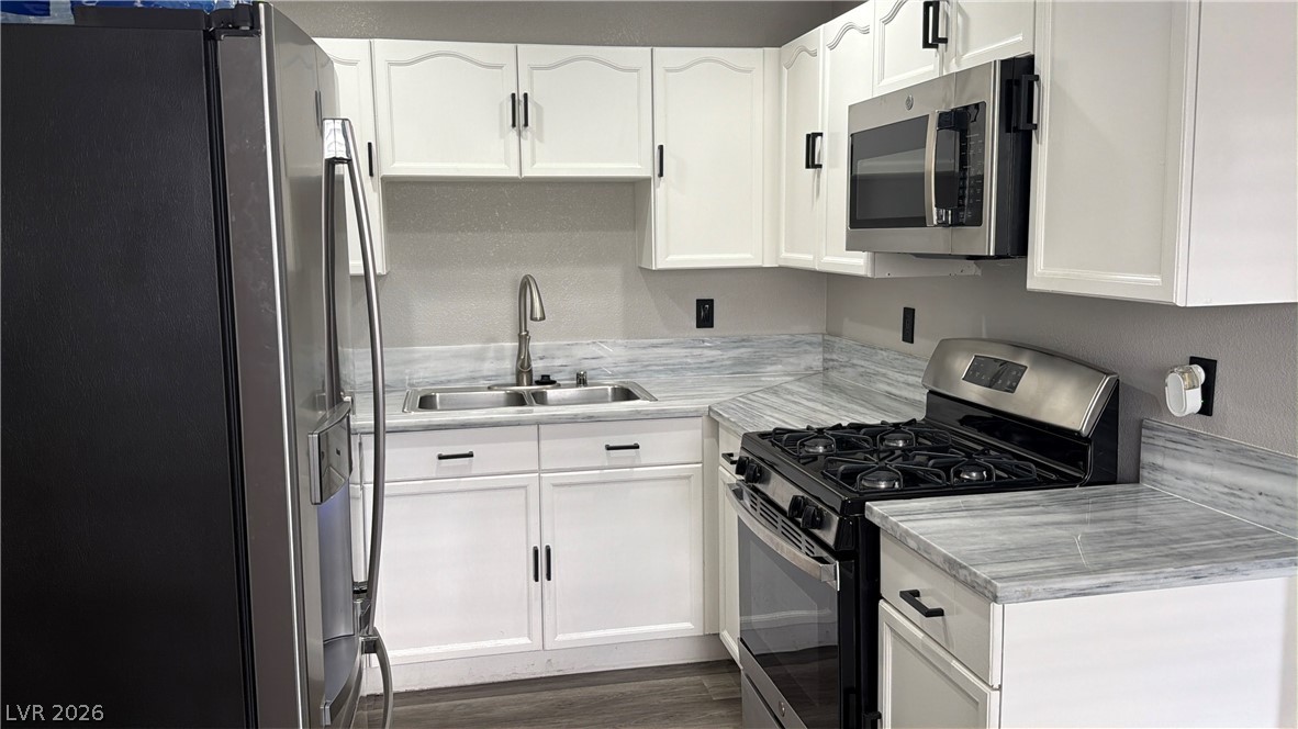 300 Amber Pine Street 207 Las Vegas NV 89144