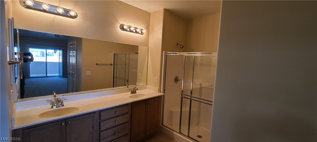 50 Aura De Blanco Street 16101 Henderson NV 89074