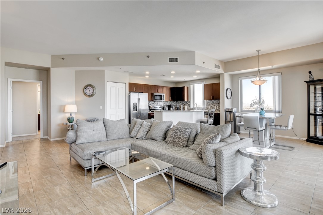 8255 Las Vegas Boulevard 1311 Las Vegas NV 89123