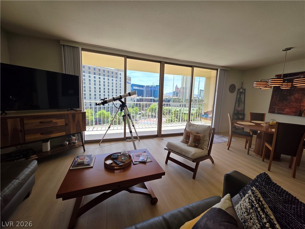 205 East Harmon Avenue 909 Las Vegas NV 89169