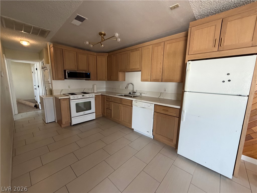 4734 Roberta Street 4 Las Vegas NV 89119