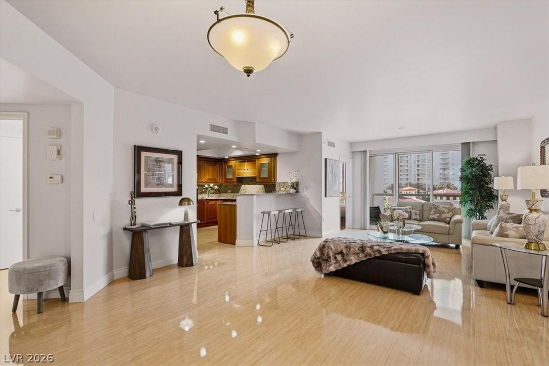 2777 Paradise Road 502 Las Vegas NV 89109