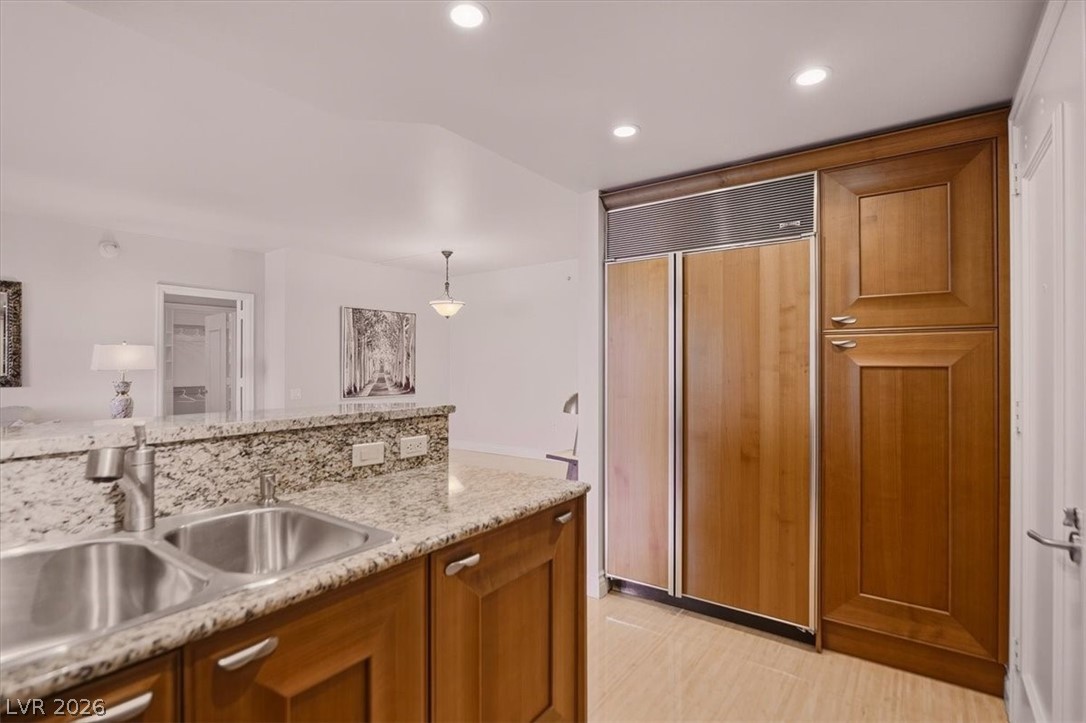 2777 Paradise Road 502 Las Vegas NV 89109