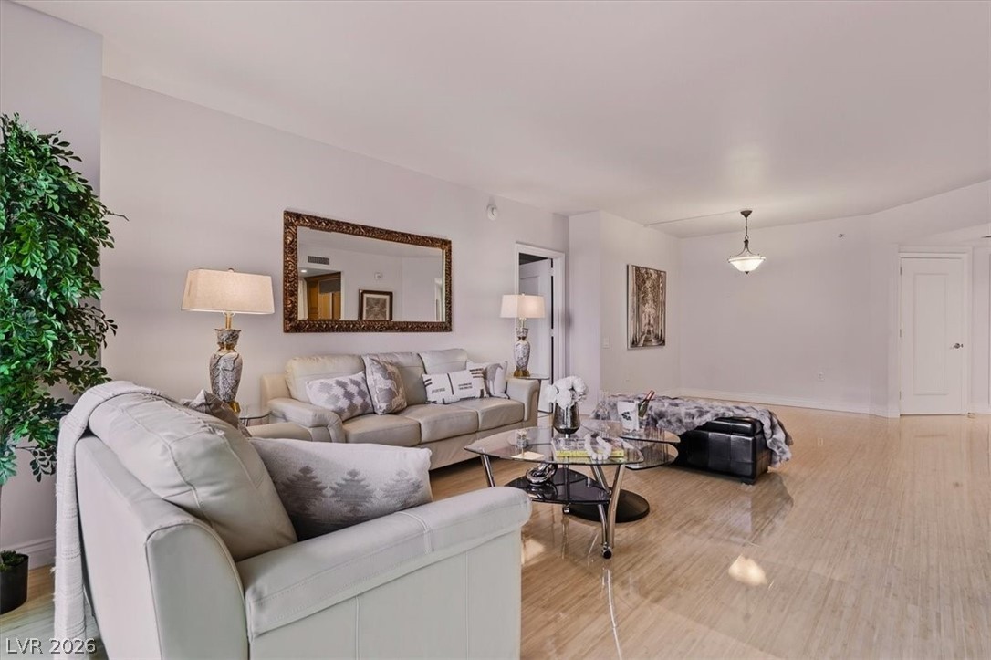 2777 Paradise Road 502 Las Vegas NV 89109