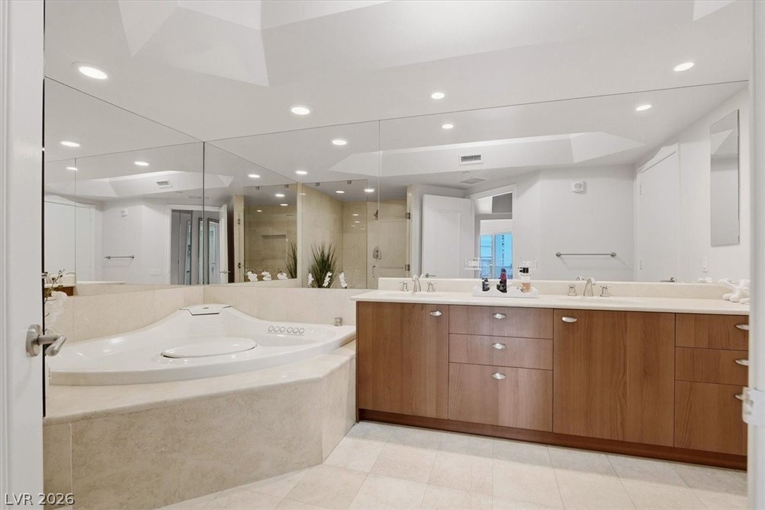 2777 Paradise Road 502 Las Vegas NV 89109