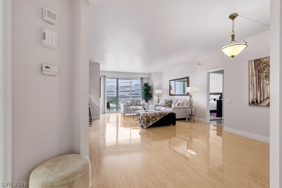 2777 Paradise Road 502 Las Vegas NV 89109